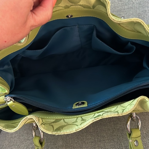 Coach Penelope Lime Green Shoulder Satchel Bag - Picture 8 of 10